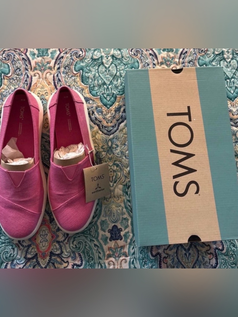 TOMS Women’s Alpargata Slip-On Shoes in Pink (new with box/tags) size 11